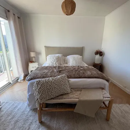 Vue Proche De Apartment