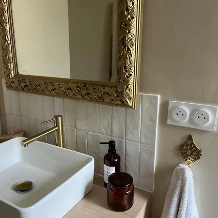 Vue Proche De Daire Bastiya